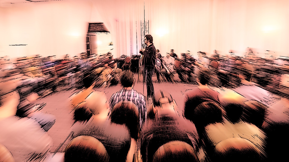 Guillaume Fortin-Debigaré doing a live presentation in the middle of a crowd